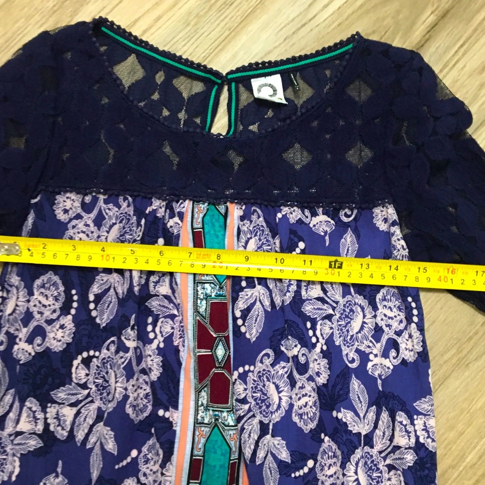 Akemi & Kin Anthro Maite Navy Lace Tunic Small - Picture 7 of 8